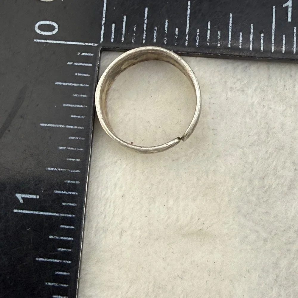 Vintage Signed Sterling Silver Toe Ring Size 2 Pinky